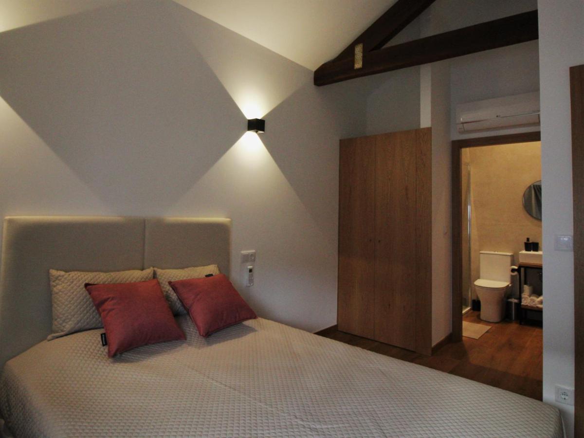 Pate'O Hostel & Suites Ovar Bagian luar foto